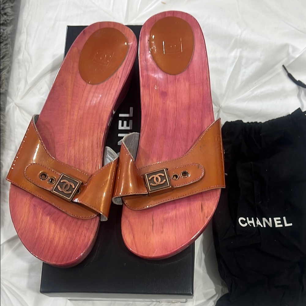 CHANEL Pink Mules with Leather Straps authentic “damaged on side” need repair